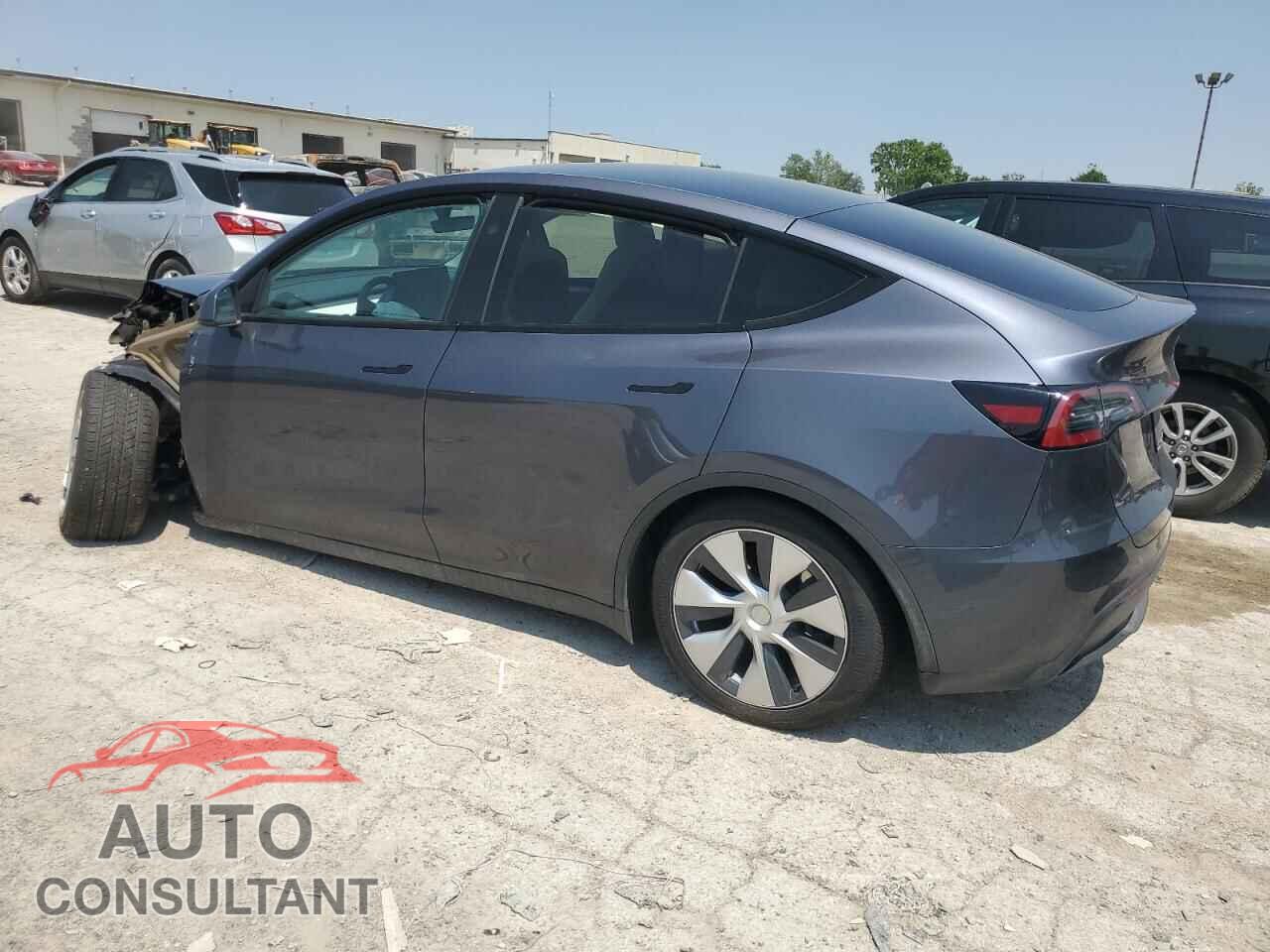 TESLA MODEL Y 2023 - 7SAYGDEE5PF882985