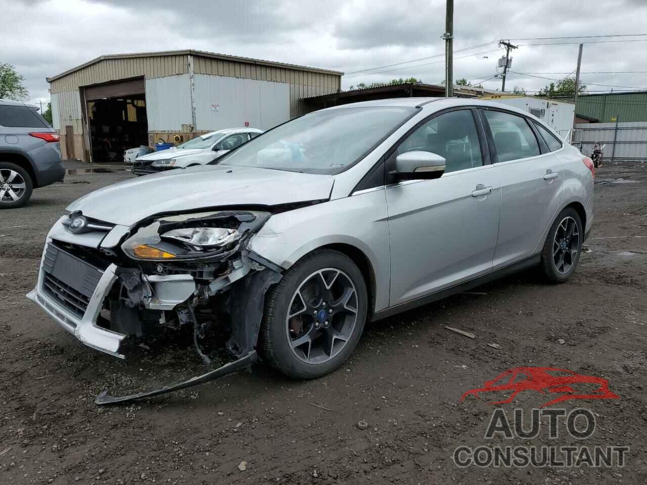 FORD FOCUS 2012 - 1FAHP3J20CL218786
