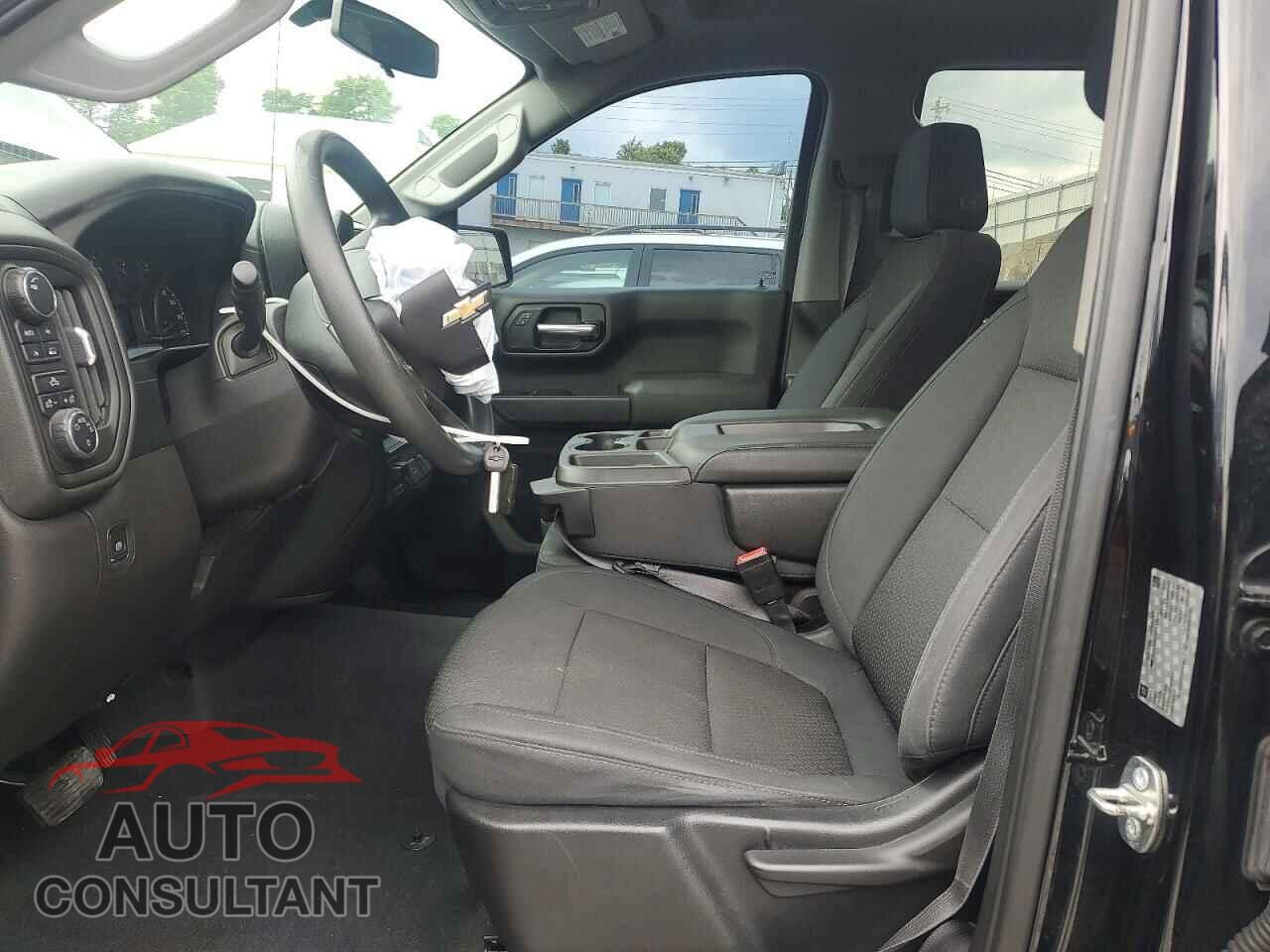 CHEVROLET SILVERADO 2019 - 3GCUYBEF6KG113405