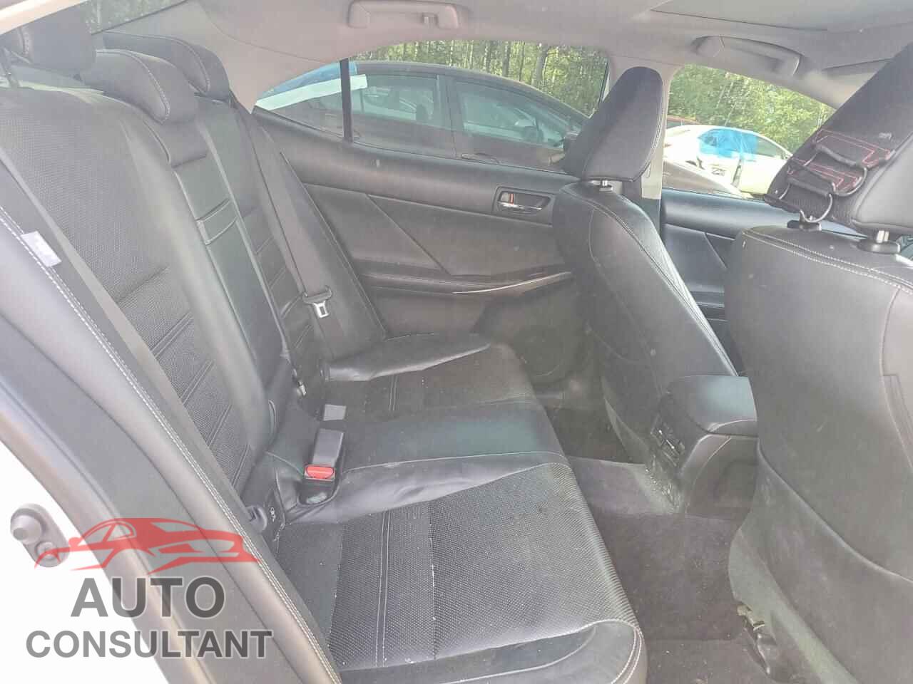 LEXUS IS 2014 - JTHCF1D25E5008892
