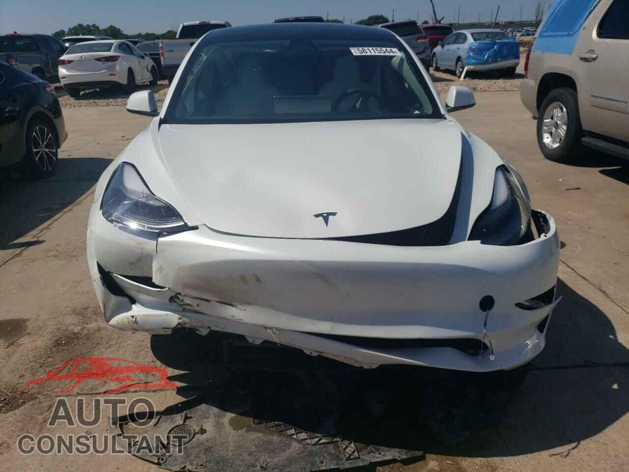 TESLA MODEL 3 2023 - 5YJ3E1EA5PF553423