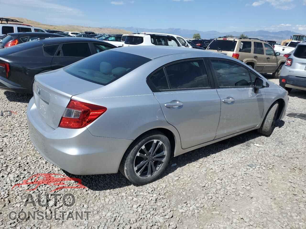 HONDA CIVIC 2012 - 19XFB2F56CE087630