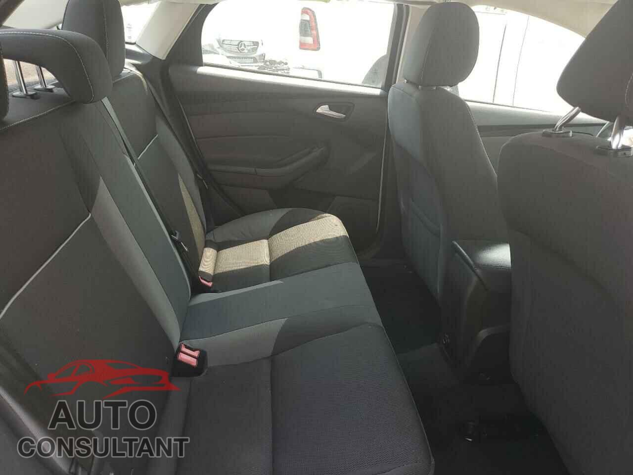 FORD FOCUS 2013 - 1FADP3F22DL306621