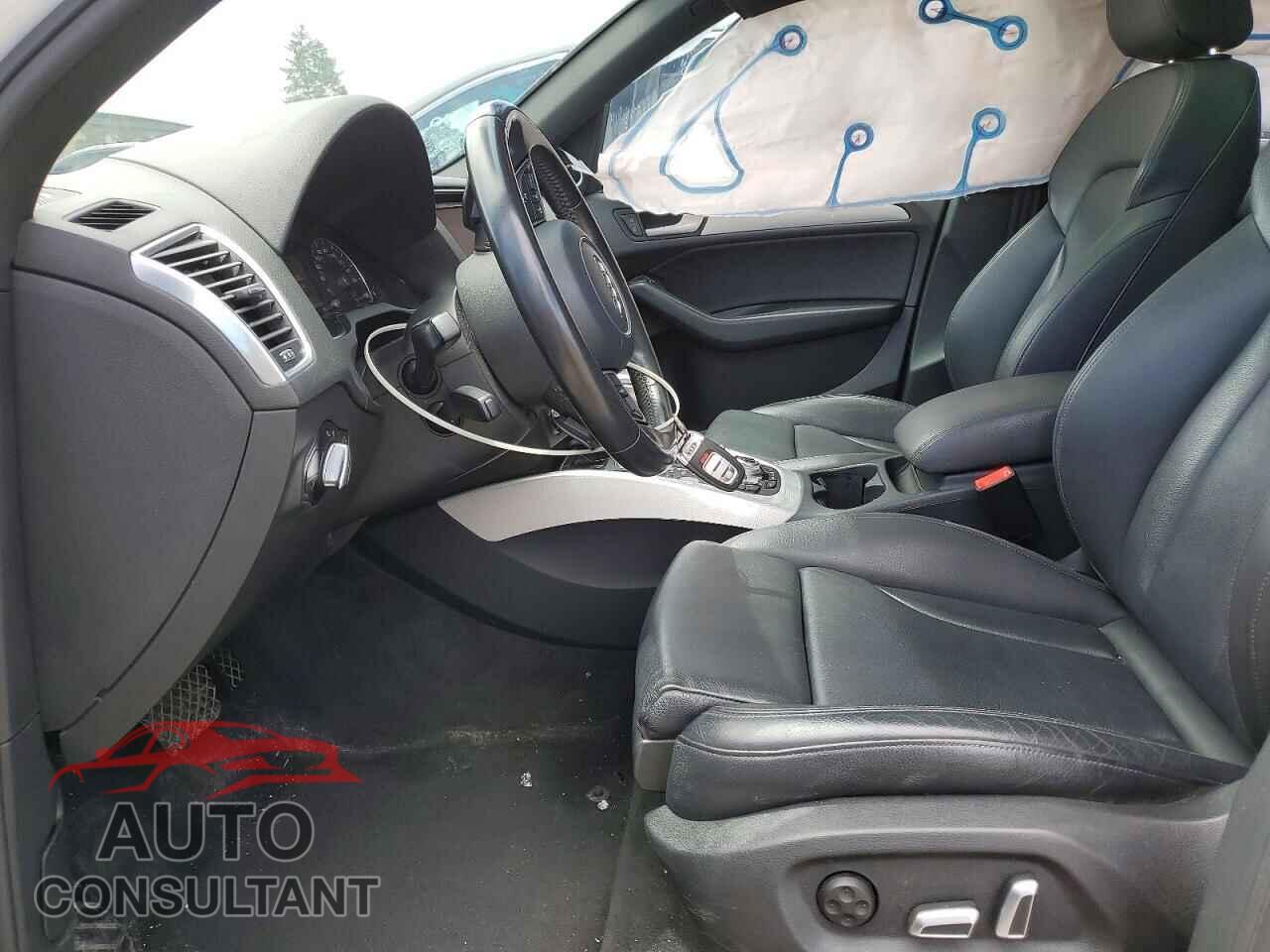 AUDI Q5 2017 - WA1M2AFP5HA071684