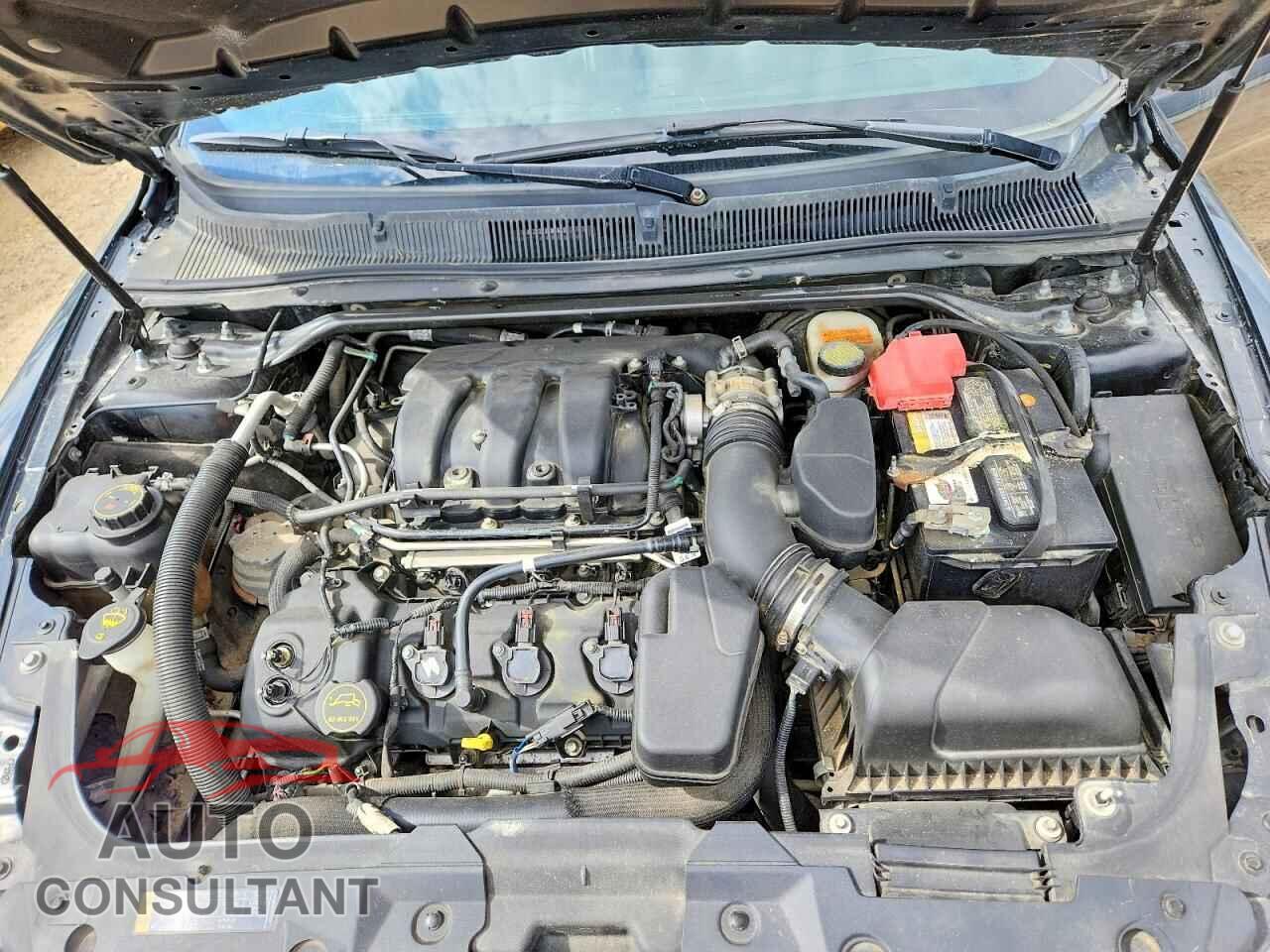 FORD TAURUS 2013 - 1FAHP2H81DG127217