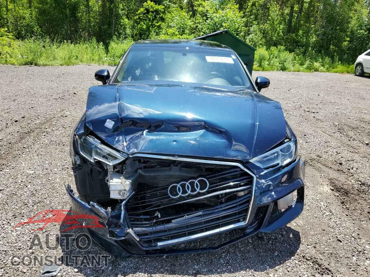 AUDI A3 2017 - WAUGUGFF6H1034423