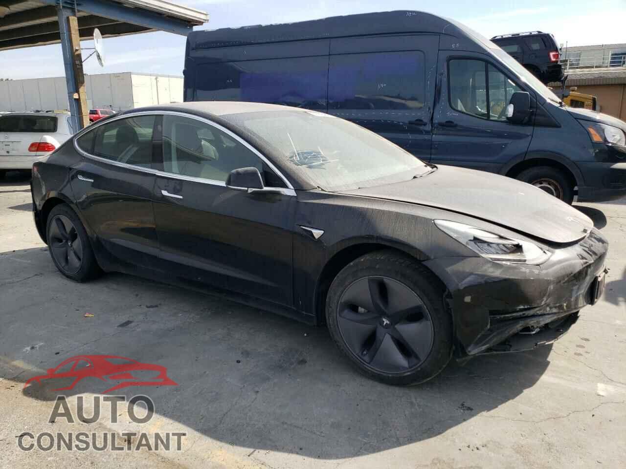 TESLA MODEL 3 2019 - 5YJ3E1EAXKF190092
