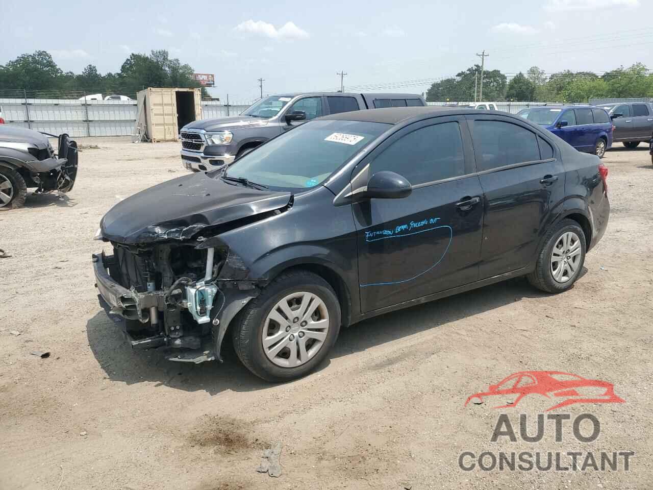 CHEVROLET SONIC 2017 - 1G1JB5SH6H4134023