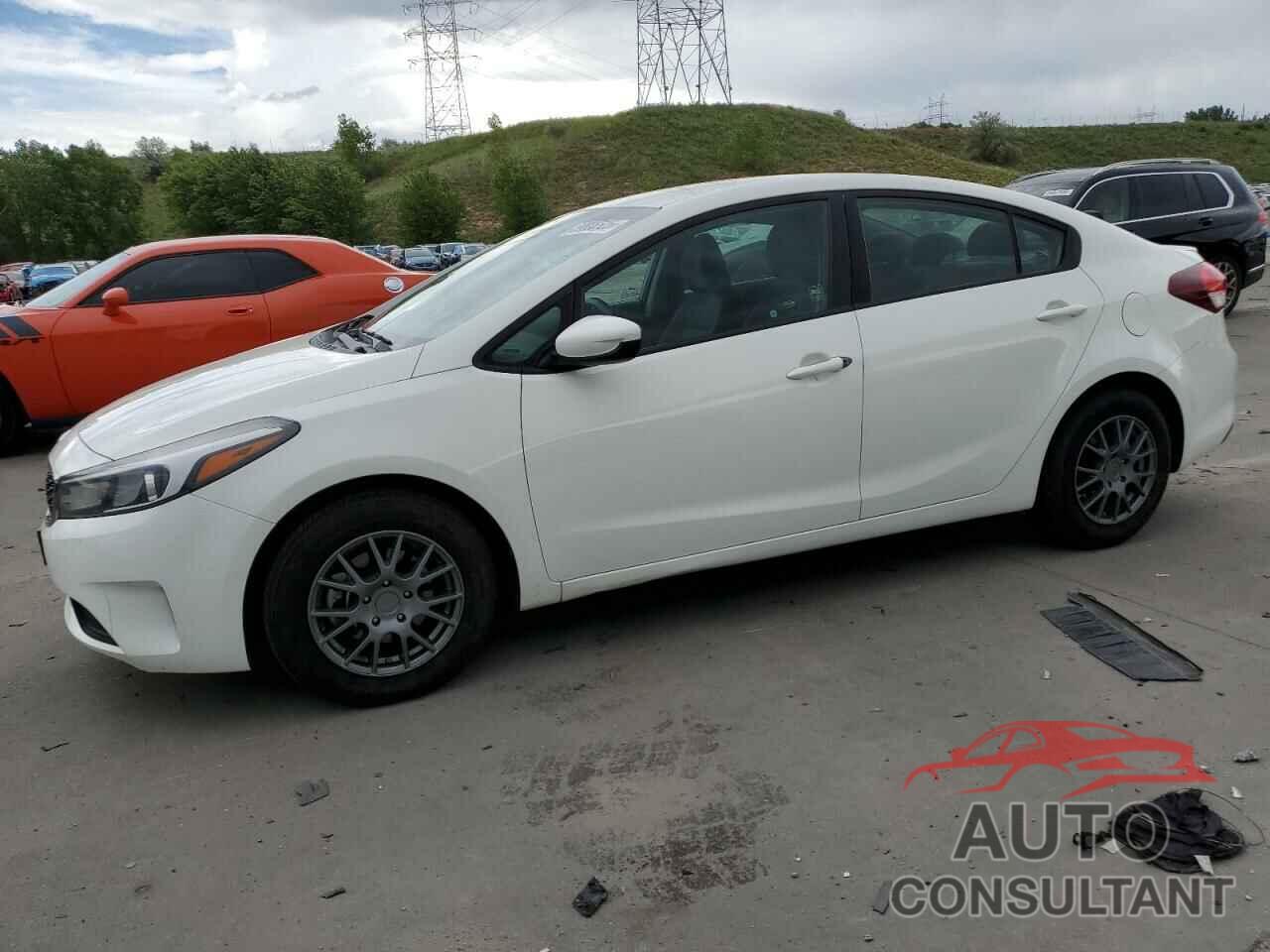 KIA FORTE 2017 - 3KPFK4A73HE041927