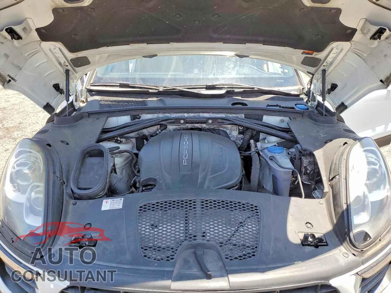 PORSCHE MACAN 2017 - WP1AA2A52HLB01945