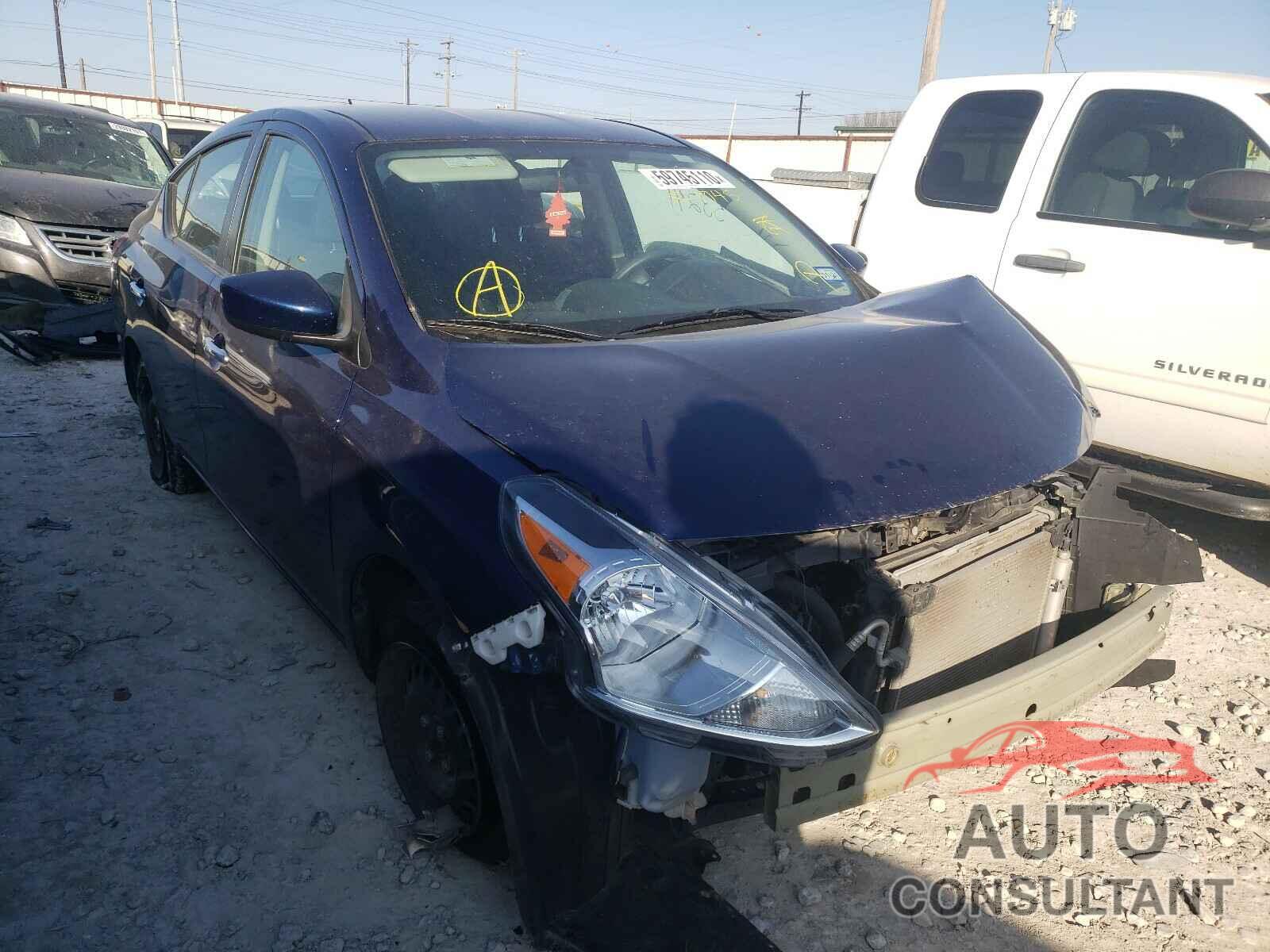 NISSAN VERSA 2019 - 3N1CN7AP3KL821945