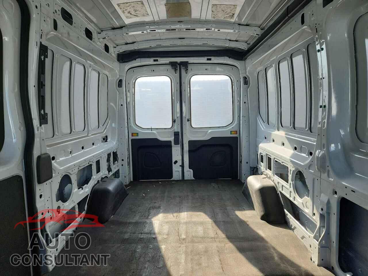 FORD TRANSIT 2021 - 1FTBR2C86MKA49029