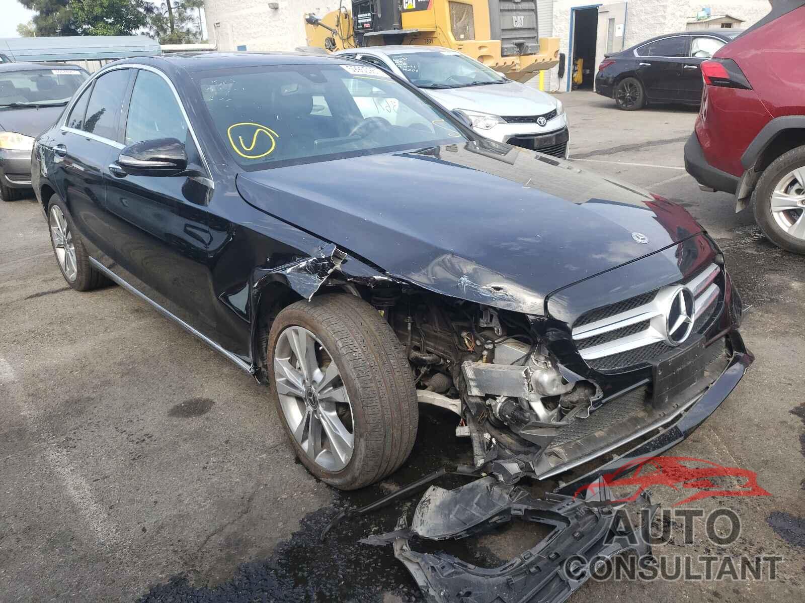 MERCEDES-BENZ C-CLASS 2019 - 55SWF8DB7KU286547