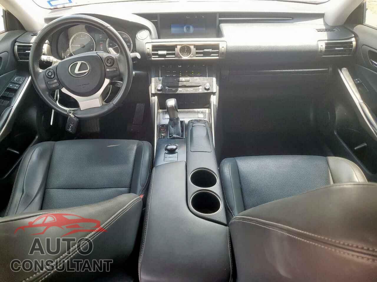 LEXUS IS 2014 - JTHCF1D28E5008997