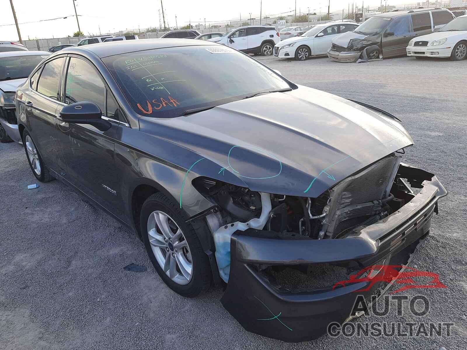 FORD FUSION 2018 - 3FA6P0LU0JR241049
