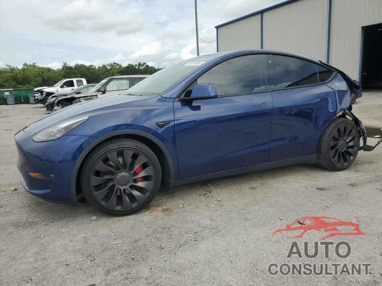 TESLA MODEL Y 2022 - 7SAYGDEF2NF377637