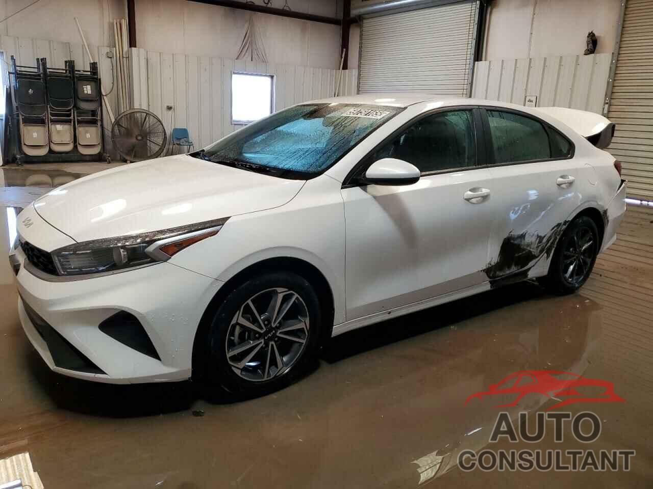 KIA FORTE 2023 - 3KPF24AD7PE600206