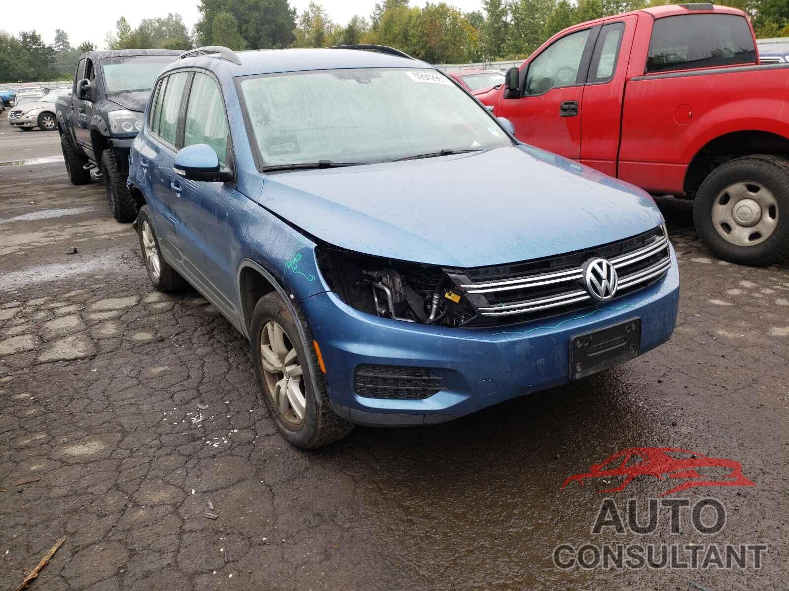 VOLKSWAGEN TIGUAN 2017 - WVGAV7AXXHW507485