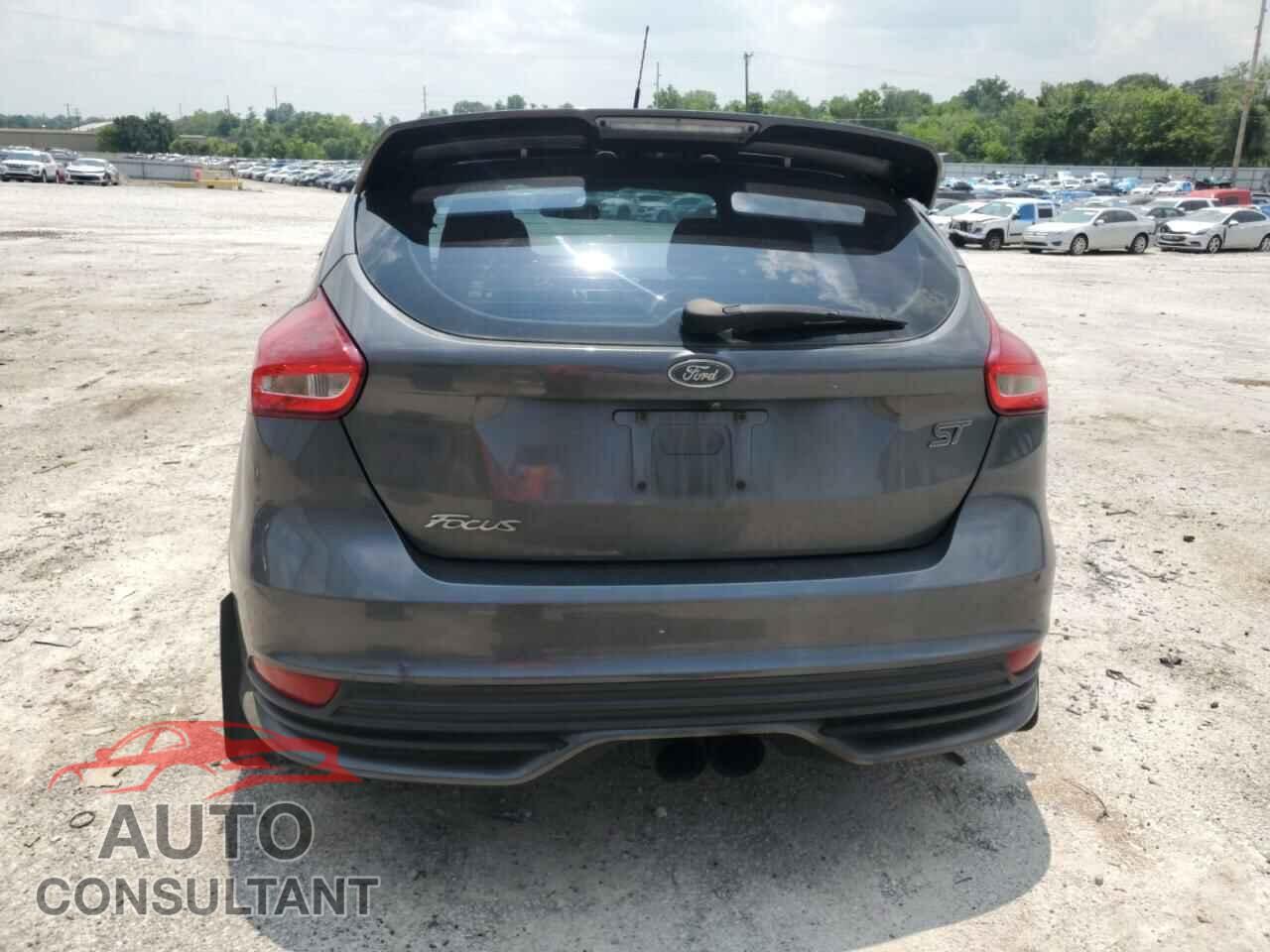FORD FOCUS 2017 - 1FADP3L95HL222235