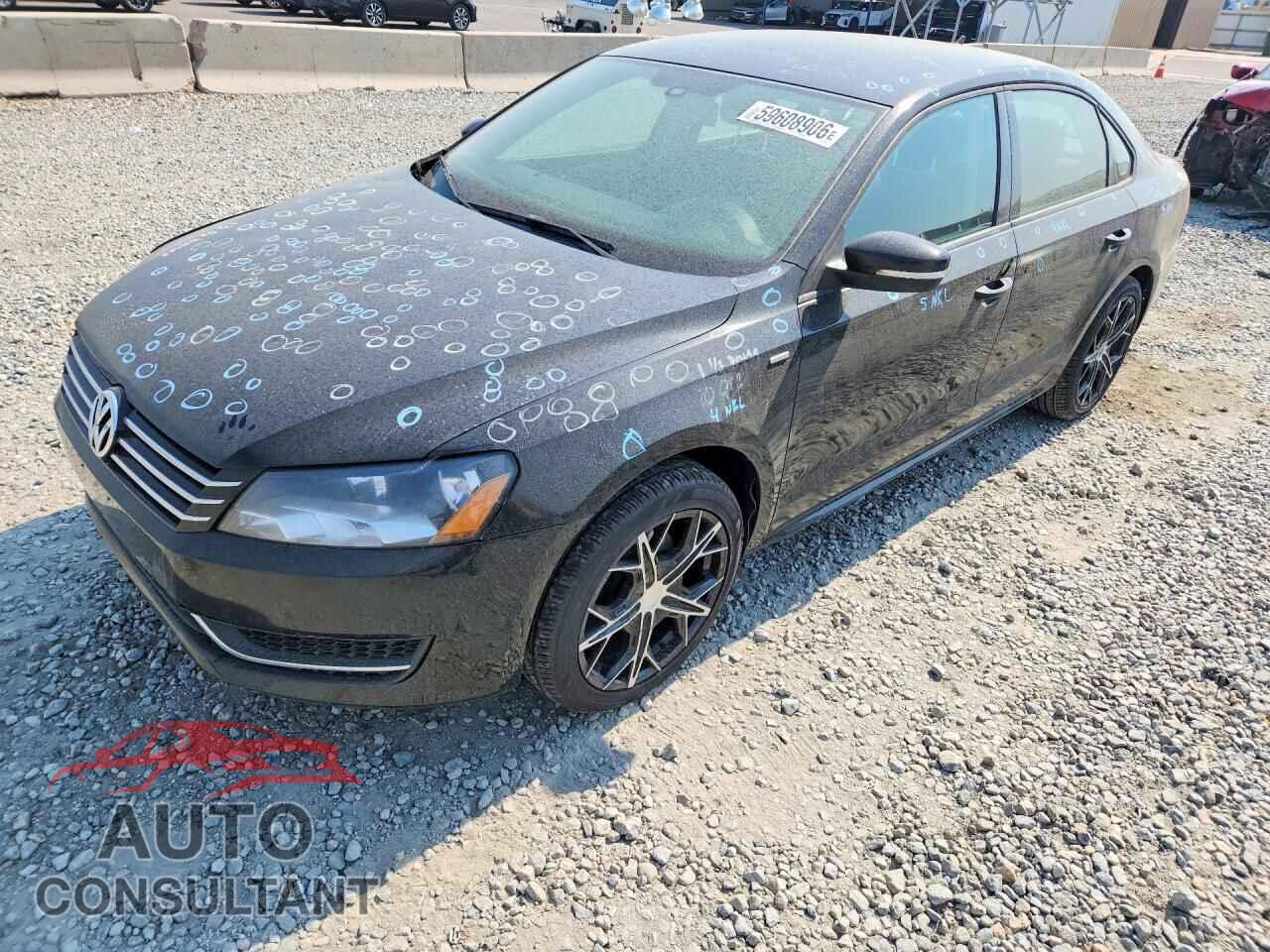 VOLKSWAGEN PASSAT 2015 - 1VWAT7A37FC018643