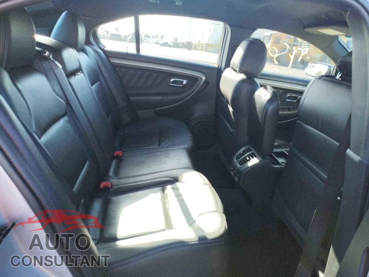 FORD TAURUS 2016 - 1FAHP2E84GG137202