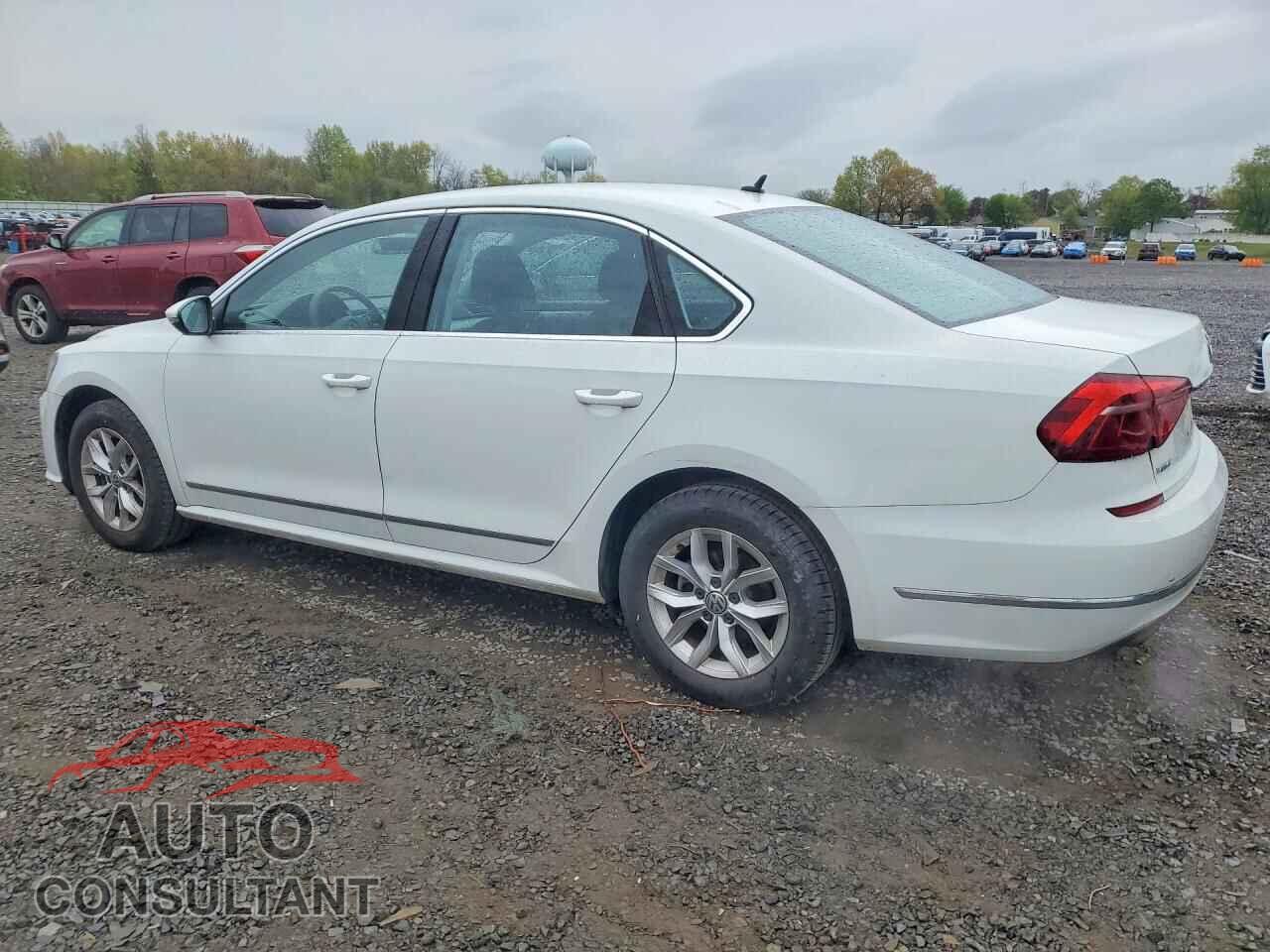 VOLKSWAGEN PASSAT 2017 - 1VWAT7A30HC080971