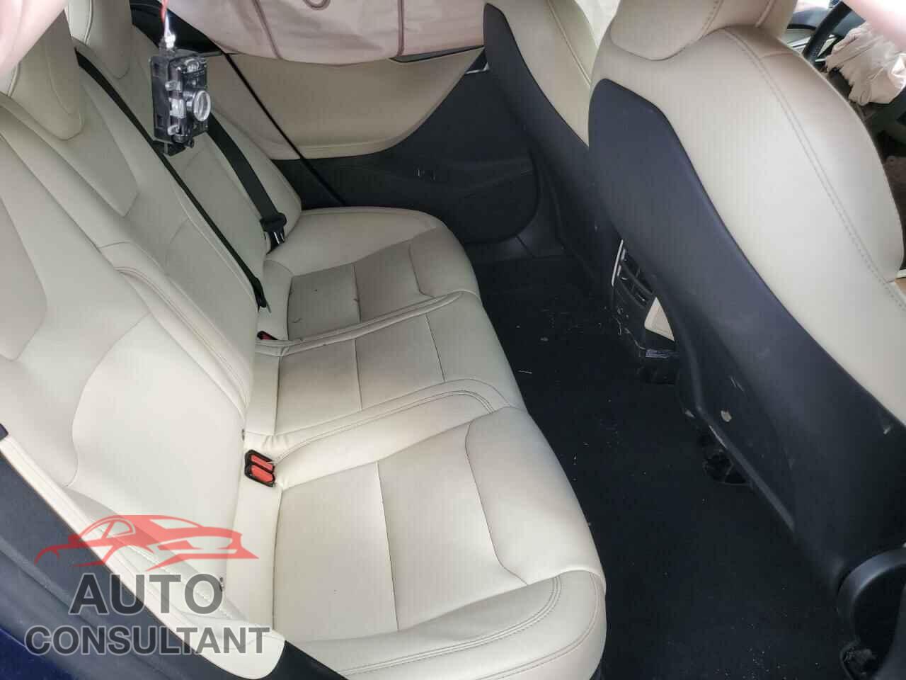 TESLA MODEL S 2021 - 5YJSA1E21MF418080