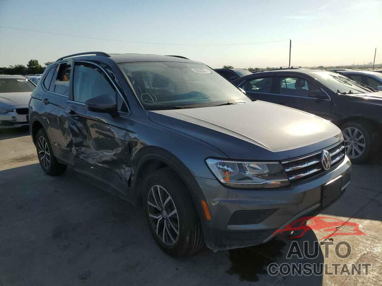 VOLKSWAGEN TIGUAN 2019 - 3VV3B7AX9KM163582