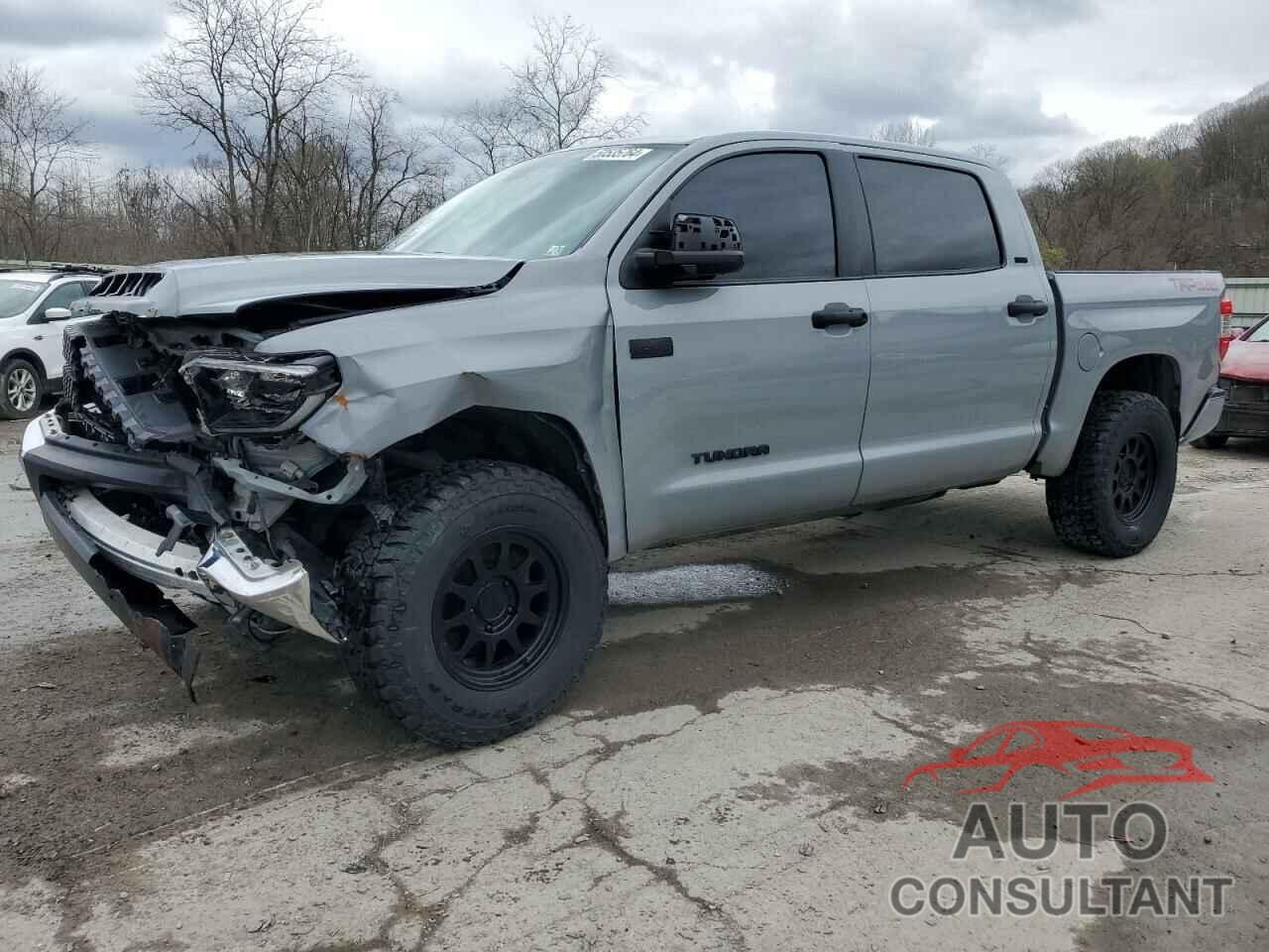 TOYOTA TUNDRA 2019 - 5TFDY5F10KX862278