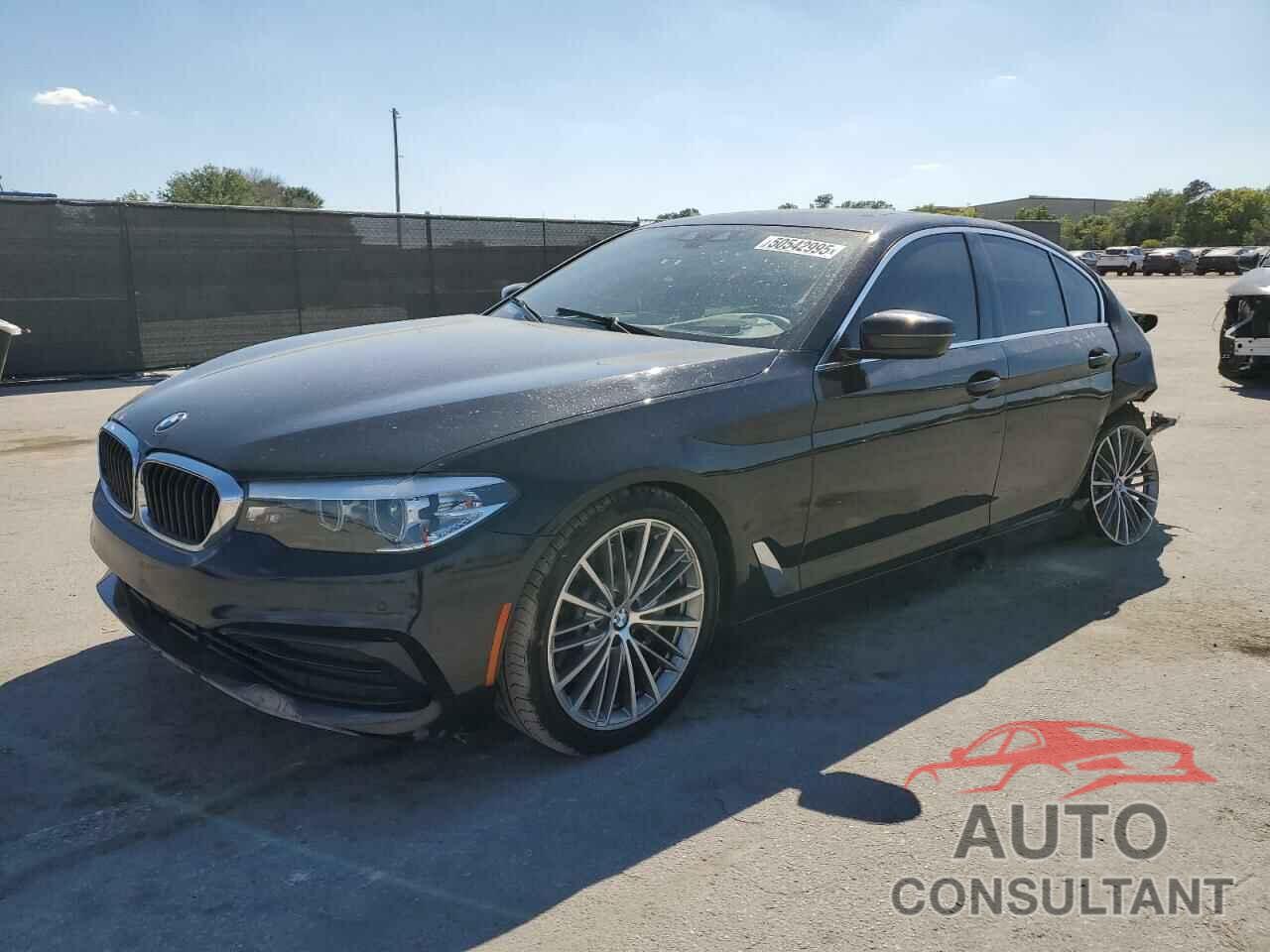 BMW 5 SERIES 2019 - WBAJA5C58KWW40976