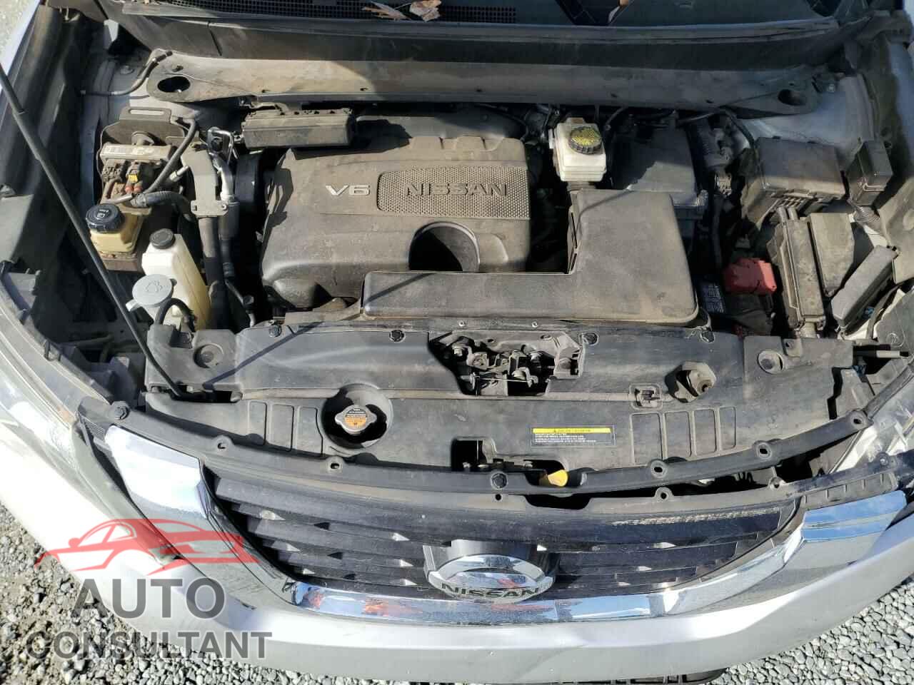 NISSAN PATHFINDER 2017 - 5N1DR2MN5HC911892