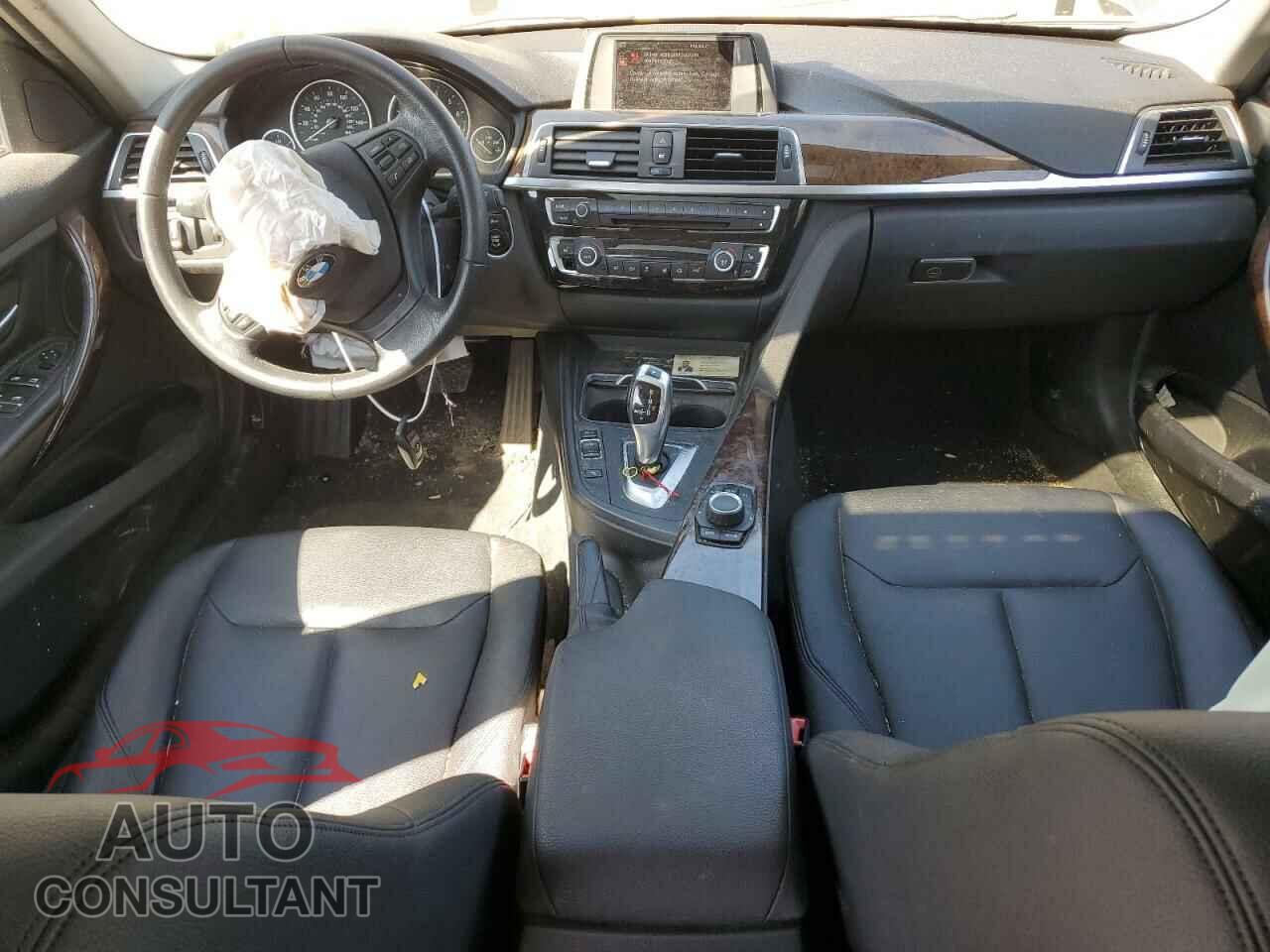 BMW 3 SERIES 2016 - WBA8E5G57GNU19167