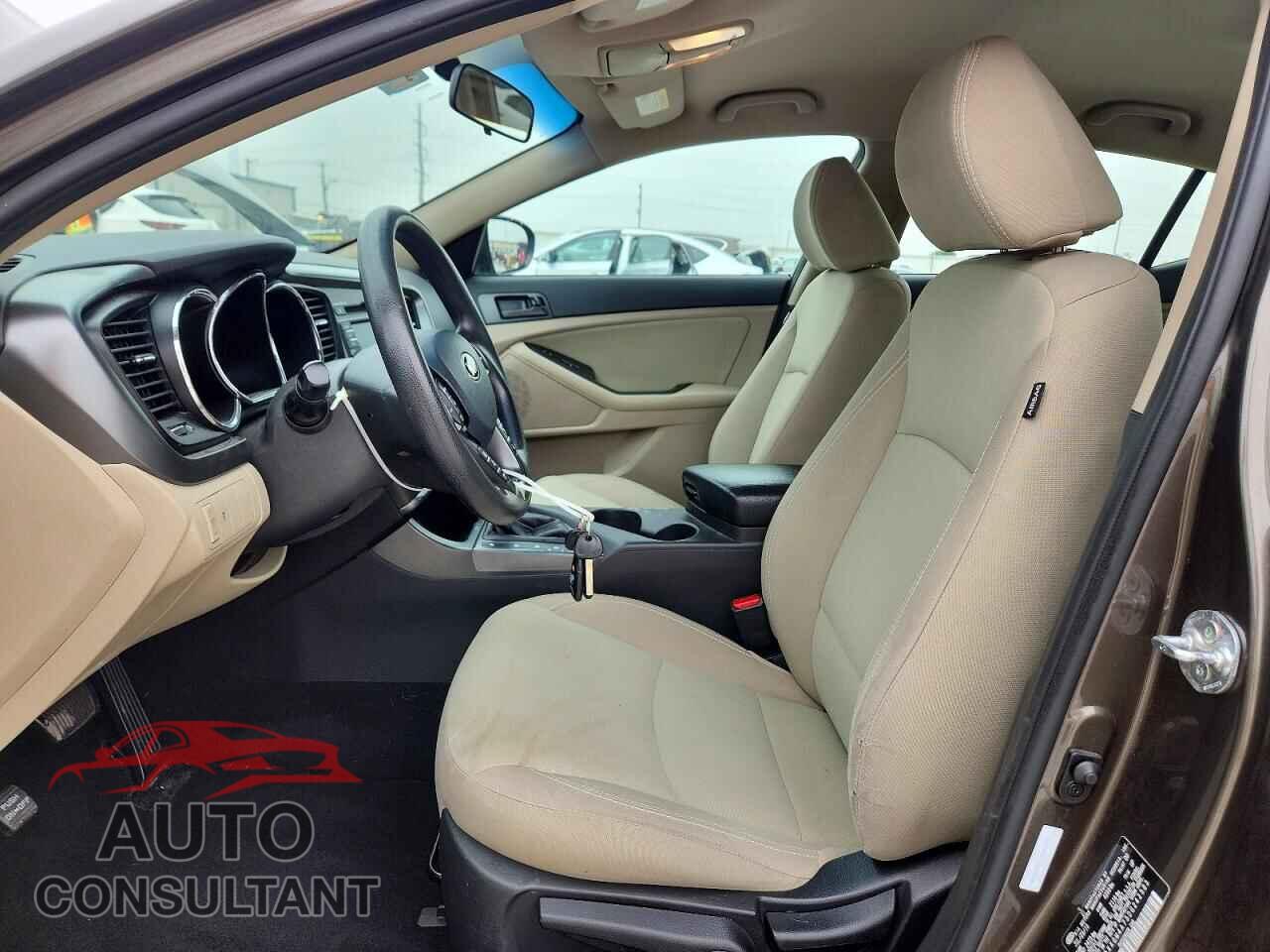 KIA OPTIMA 2013 - 5XXGM4A75DG242583