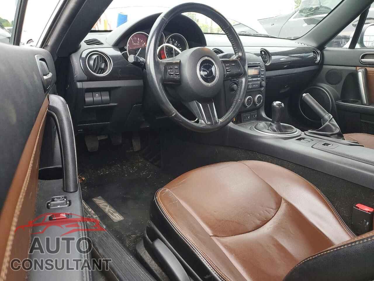 MAZDA MX5 2013 - JM1NC2NF5D0228832
