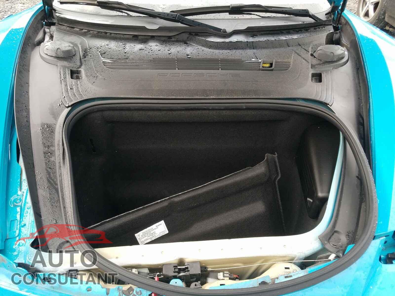 PORSCHE CAYMAN 2017 - WP0AA2A84HS270219