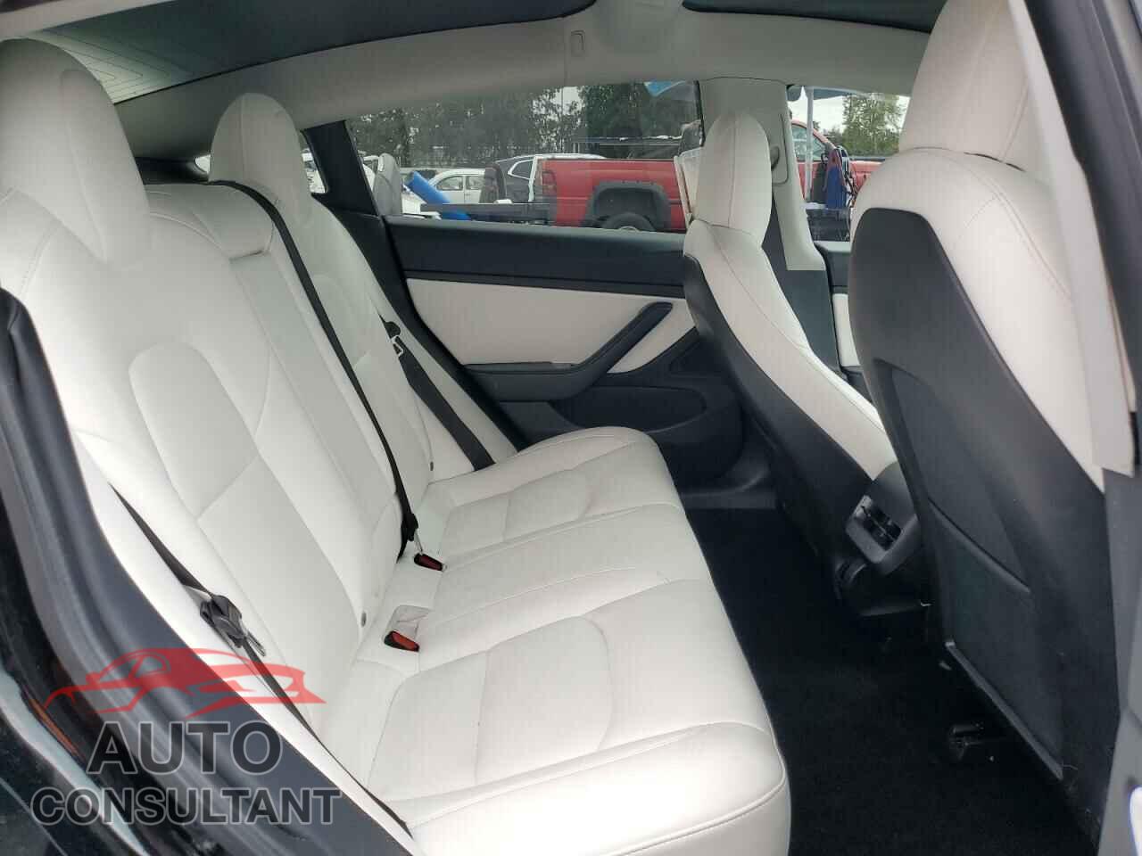 TESLA MODEL 3 2020 - 5YJ3E1EB4LF742129