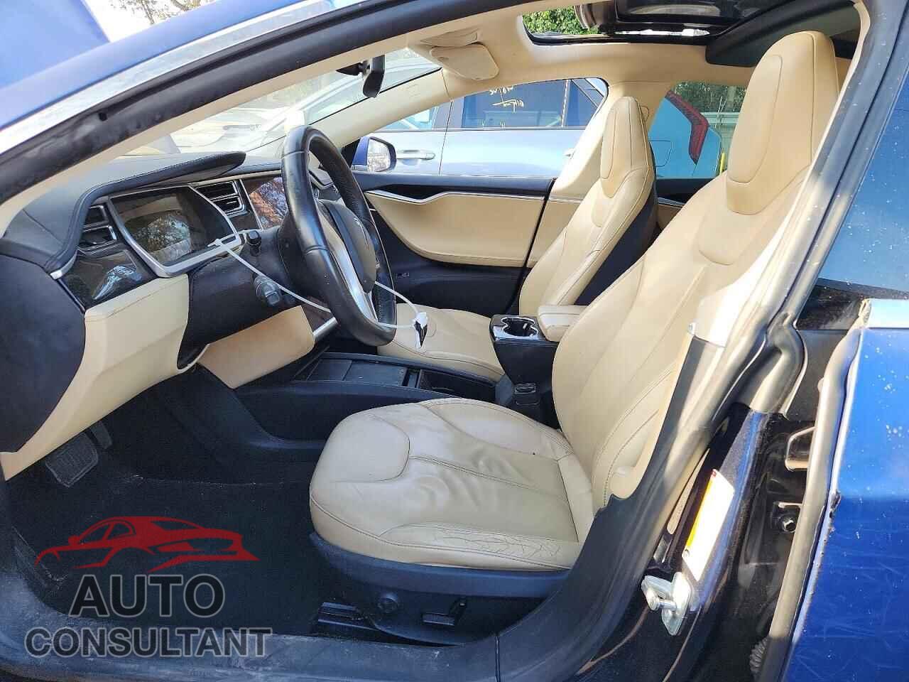 TESLA MODEL S 2013 - 5YJSA1CN6DFP04231
