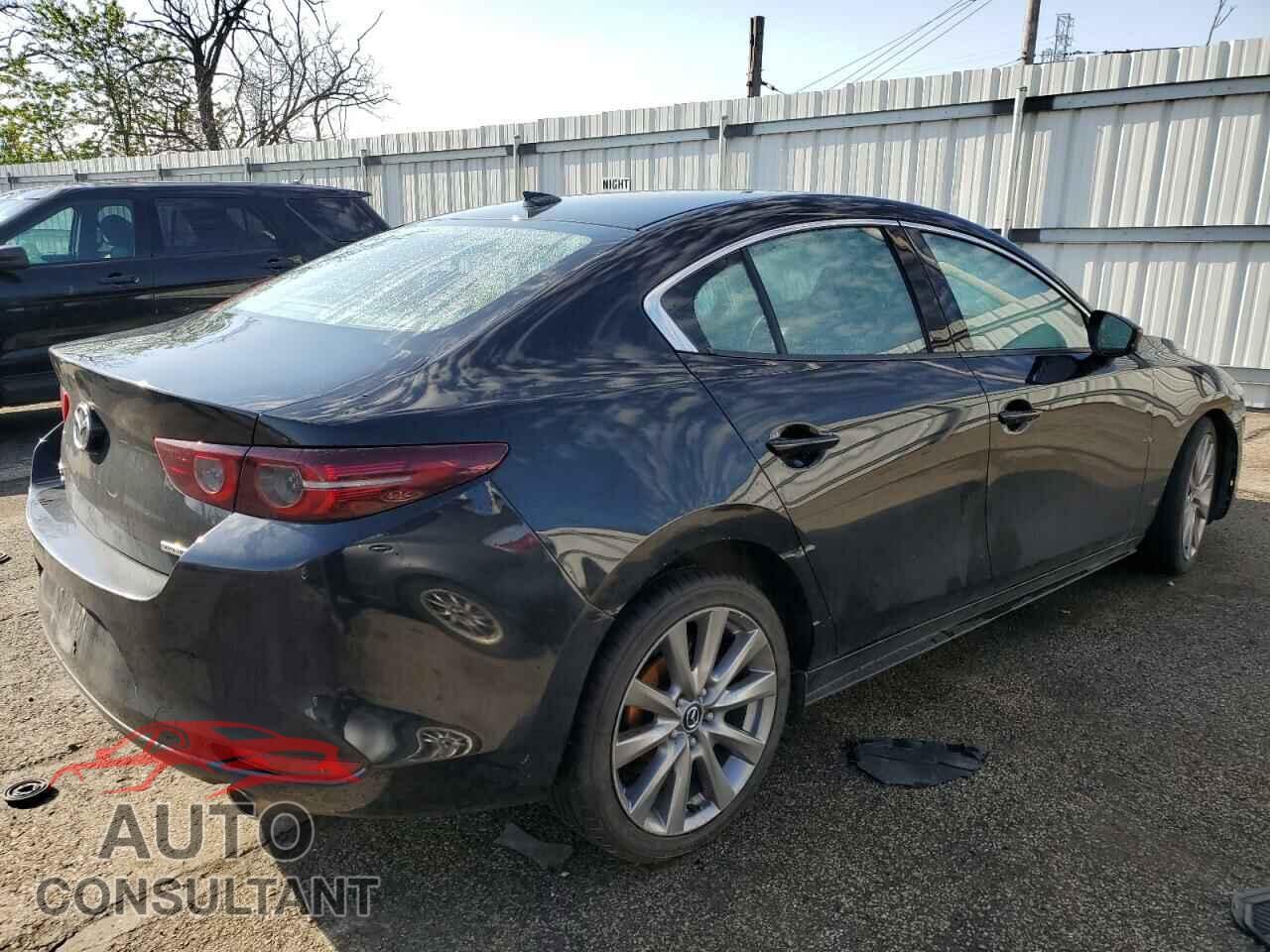 MAZDA 3 2019 - JM1BPBEM2K1123808