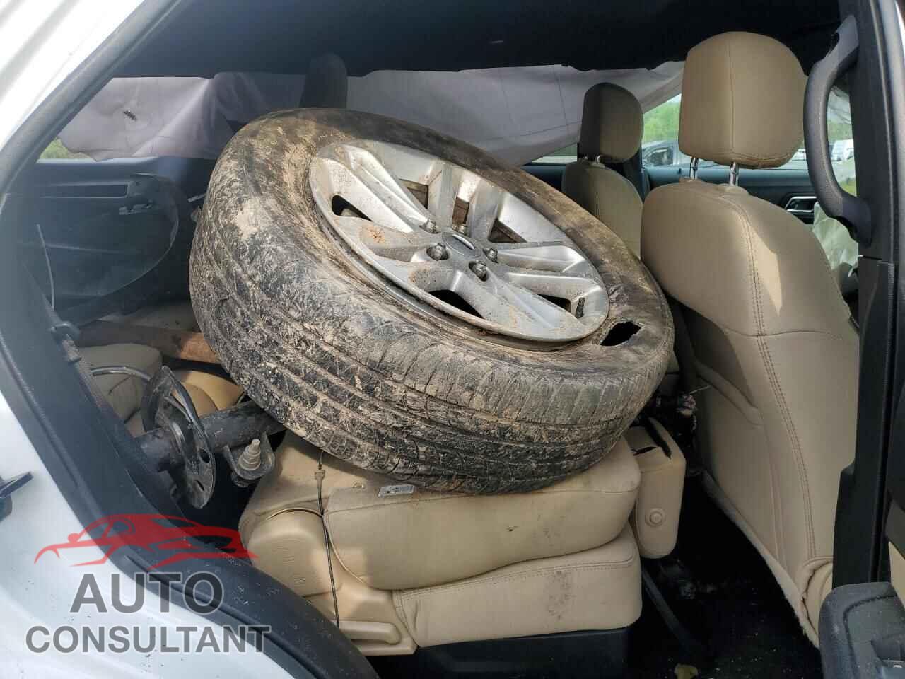 FORD EXPLORER 2017 - 1FM5K8B88HGE27619