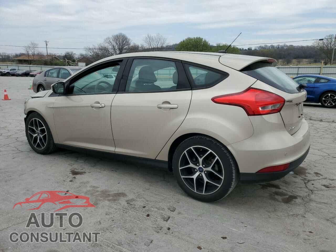 FORD FOCUS 2017 - 1FADP3M23HL222042