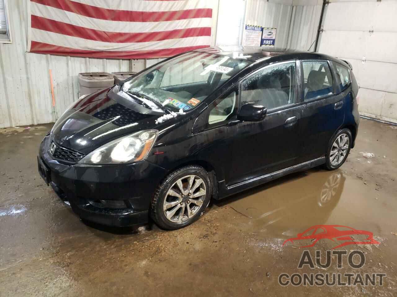 HONDA FIT 2013 - JHMGE8H50DC009010