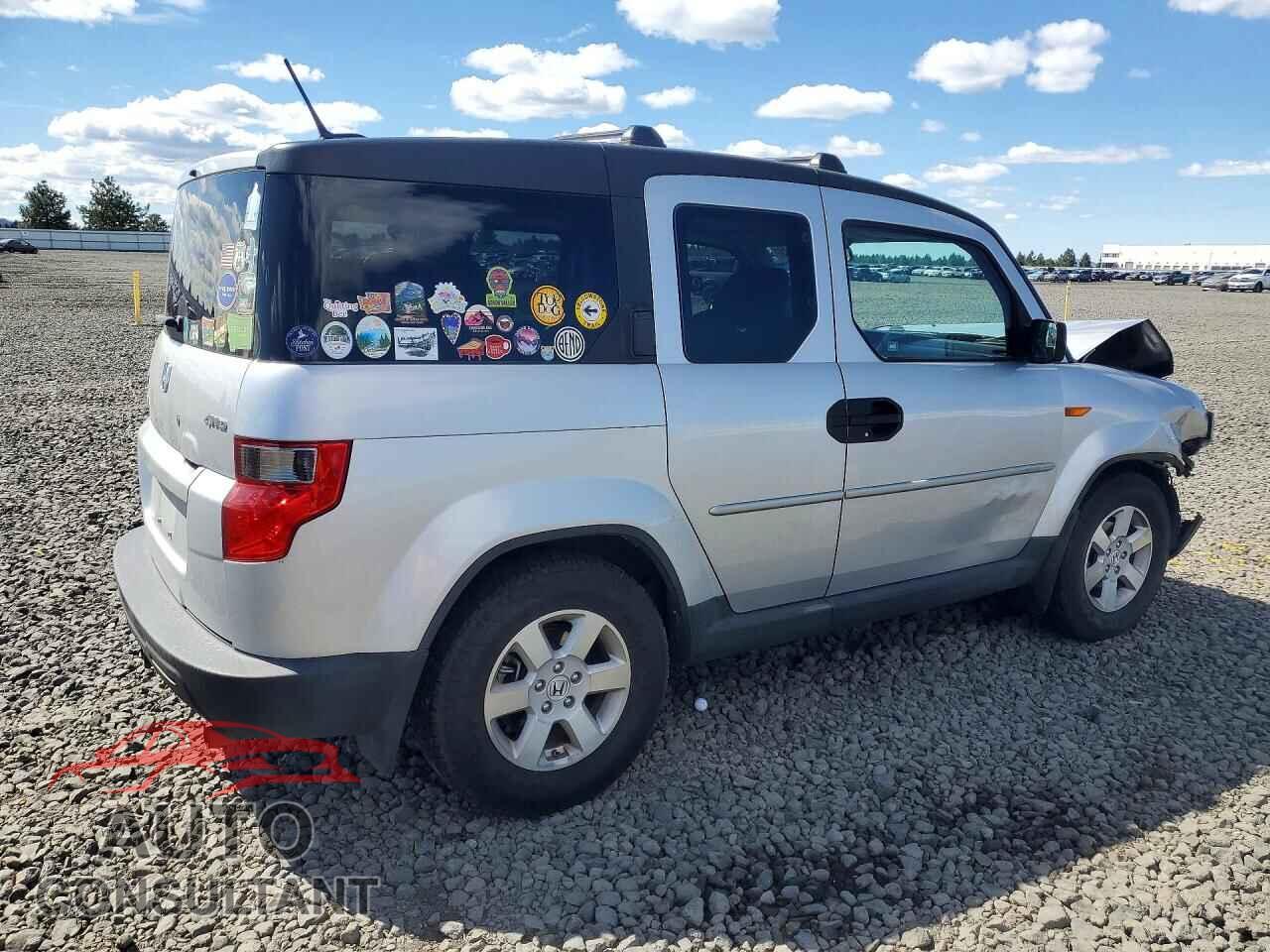HONDA ELEMENT 2011 - 5J6YH2H72BL005253