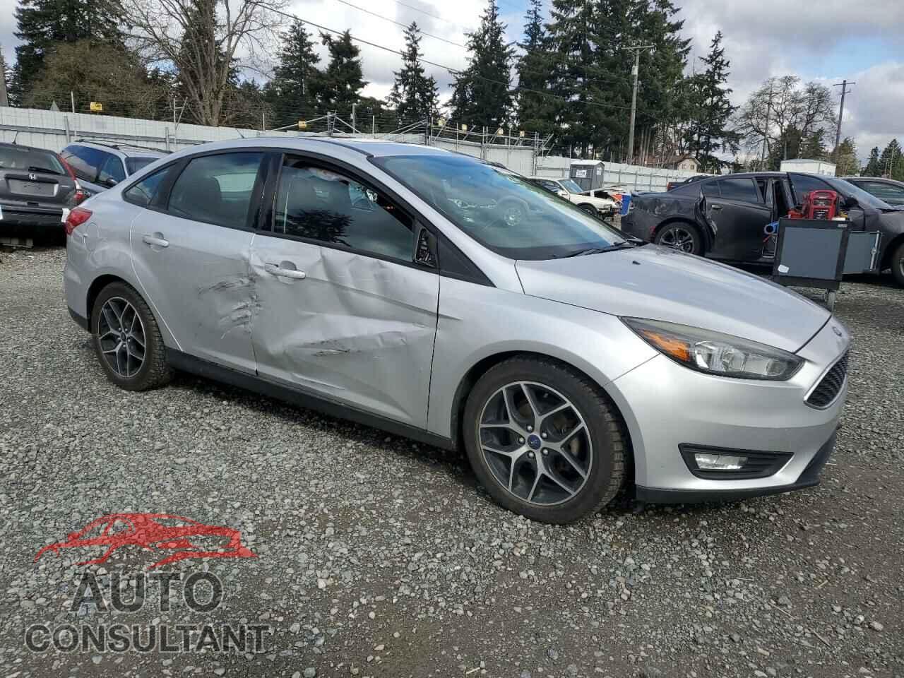 FORD FOCUS 2017 - 1FADP3H28HL256455