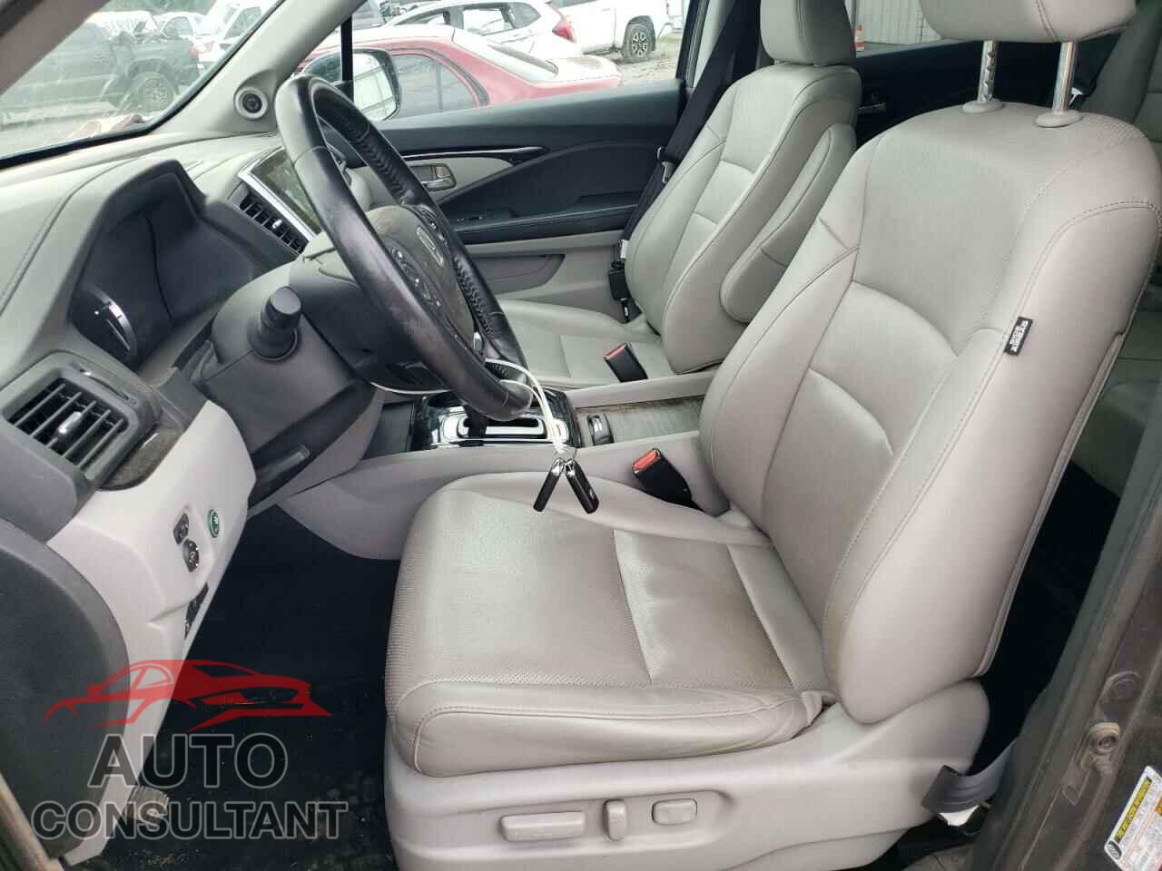 HONDA RIDGELINE 2017 - 5FPYK3F71HB005554