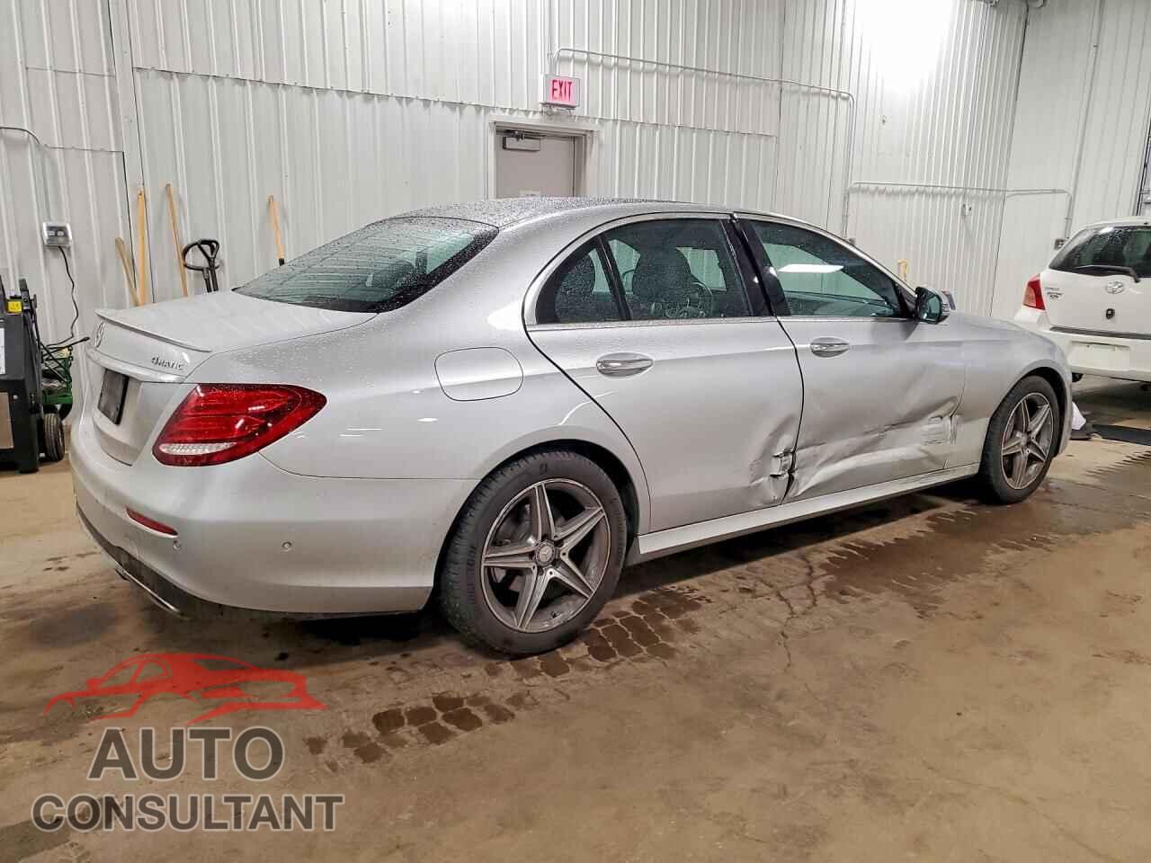 MERCEDES-BENZ E-CLASS 2017 - WDDZF4KB3HA188097