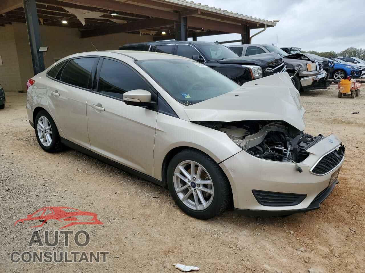 FORD FOCUS 2017 - 1FADP3F21HL327384
