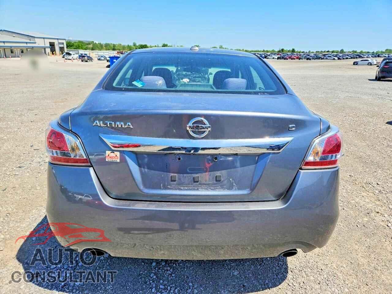 NISSAN ALTIMA 2015 - 1N4AL3AP1FC299052