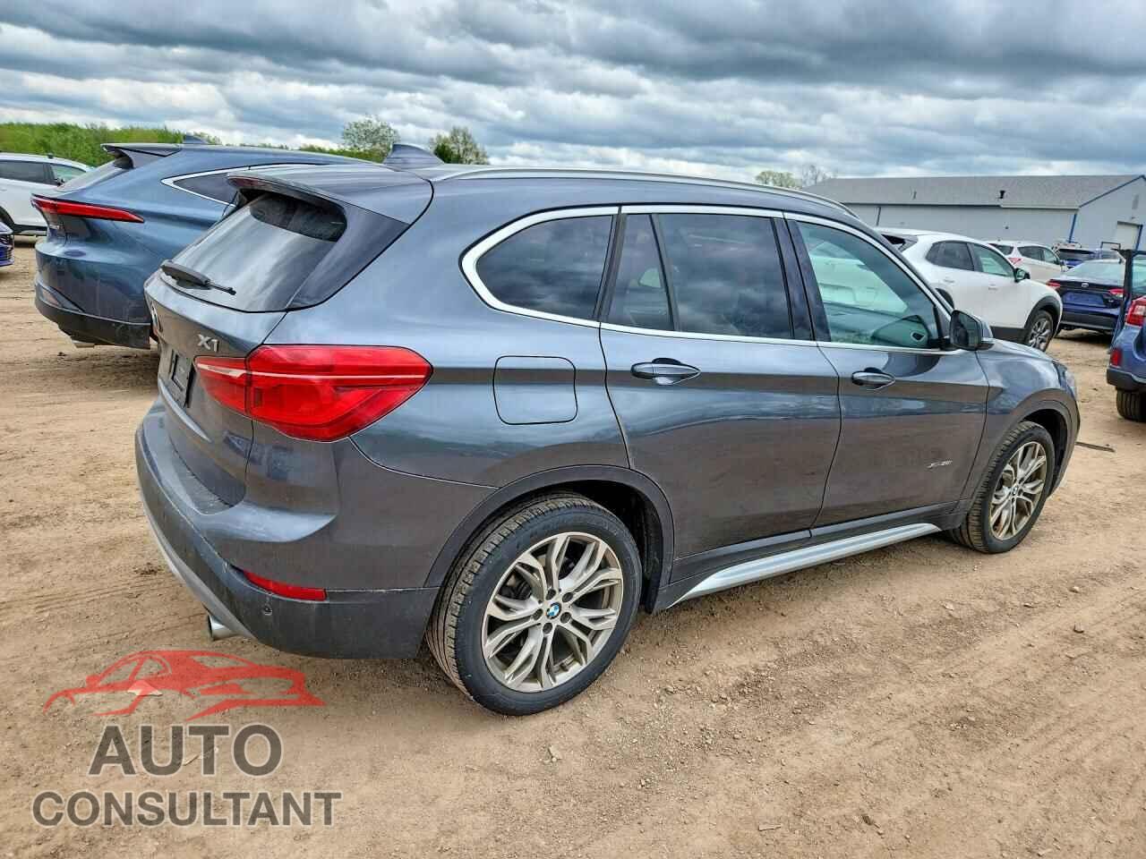 BMW X1 2017 - WBXHT3C33H5F72282