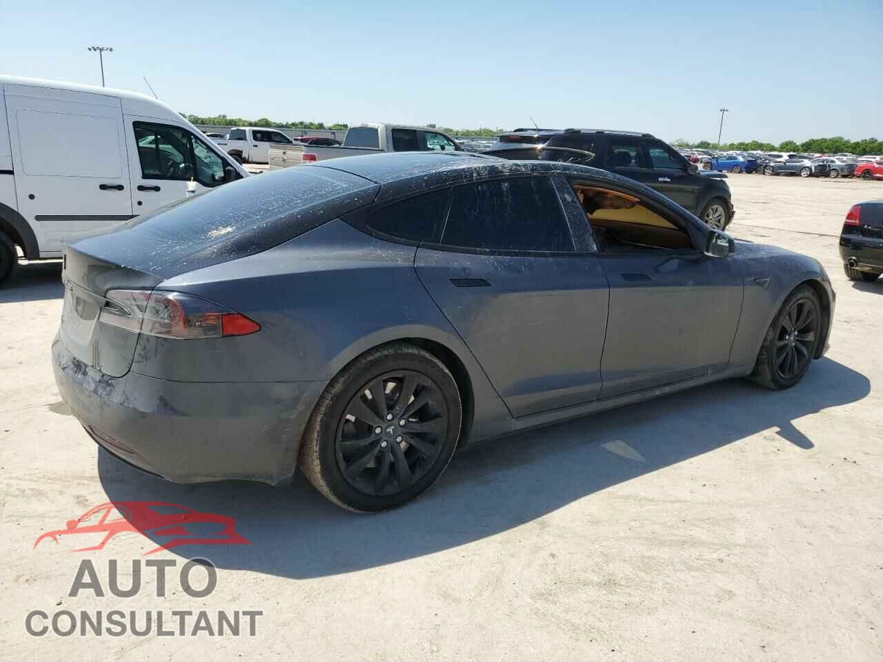 TESLA MODEL S 2017 - 5YJSA1E21HF207452