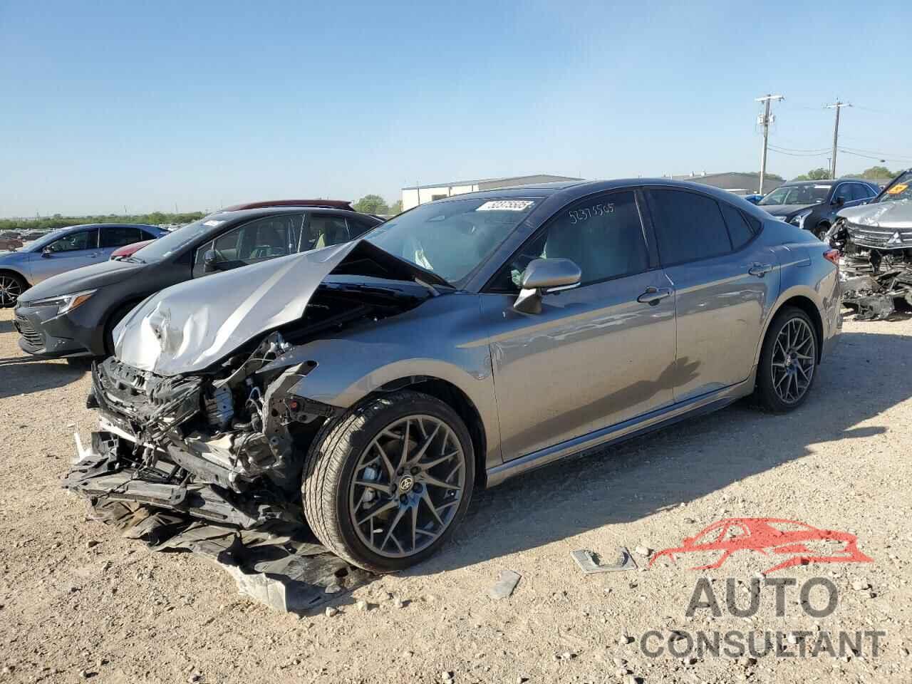 TOYOTA CAMRY 2025 - 4T1DAACK6SU567192